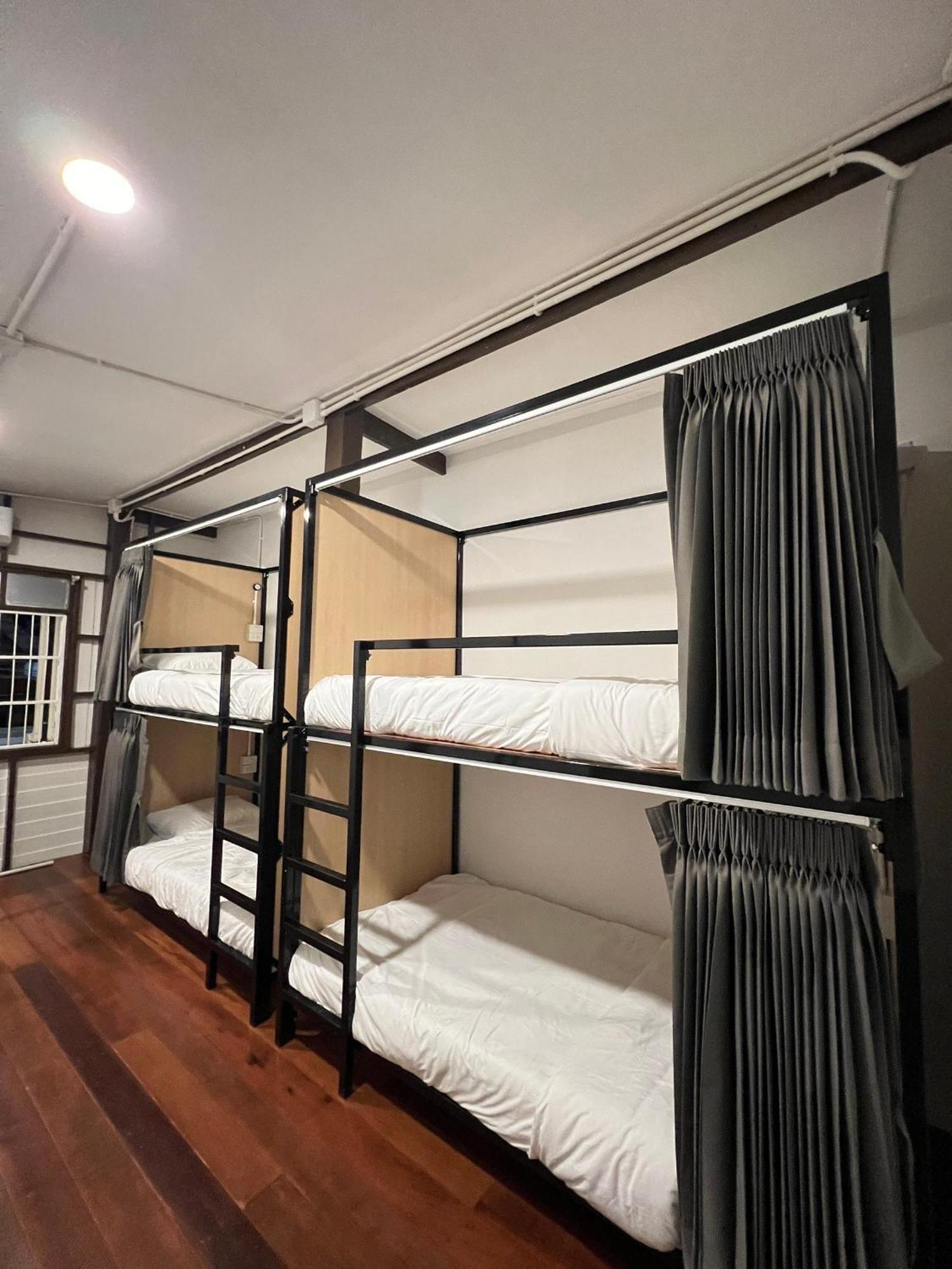 Ostello House Ju Bangkok Esterno foto